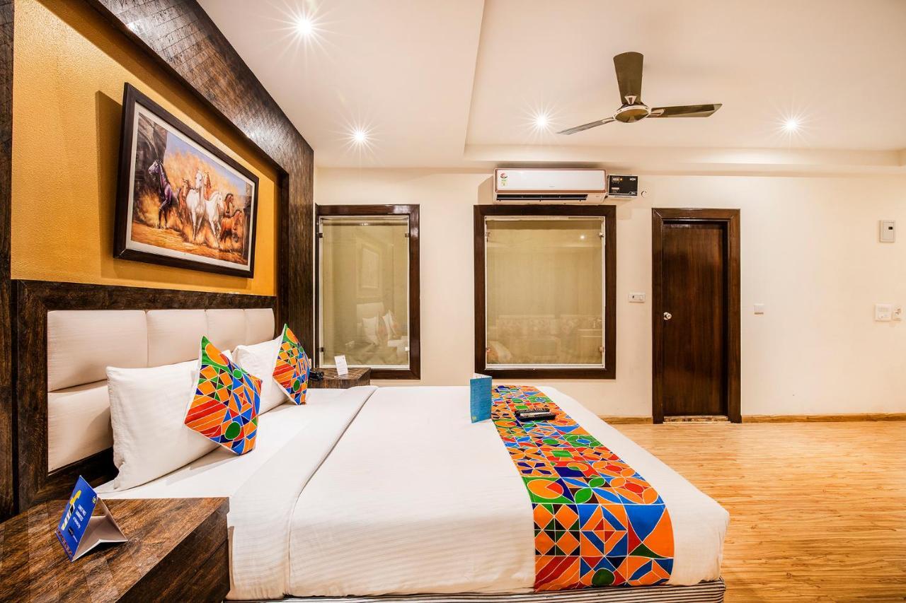 Fabhotel Shoba Estate Delhi Airport Nuova Delhi Esterno foto
