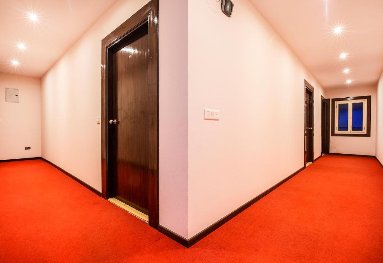 Fabhotel Shoba Estate Delhi Airport Nuova Delhi Esterno foto