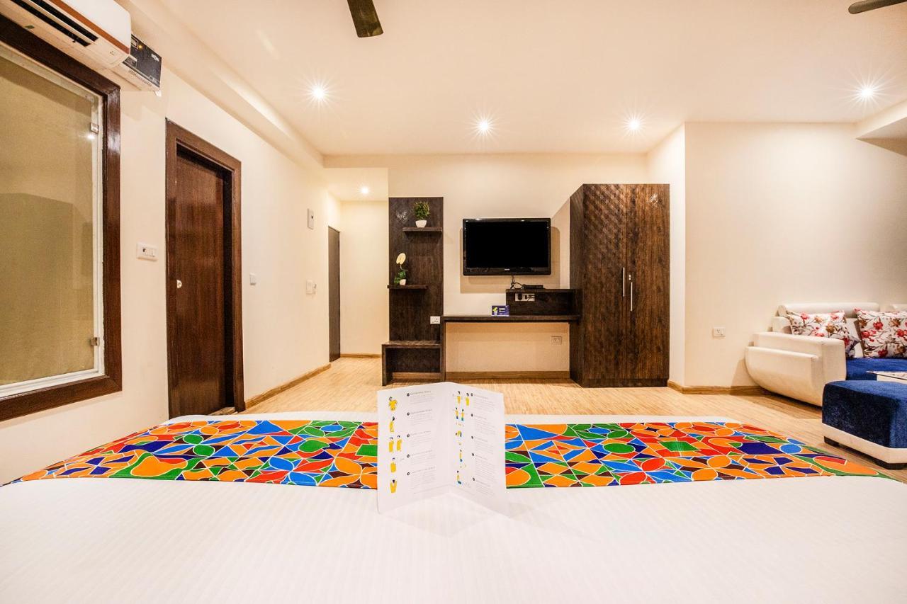 Fabhotel Shoba Estate Delhi Airport Nuova Delhi Esterno foto